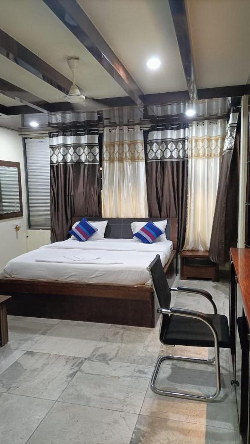 Private Fully Furnished In Kalyani Nagar Homestay Pune